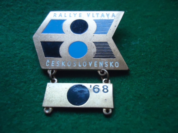 Picture of Rallye Vltava Czechoslovakia 1968 competitors lapel badge
